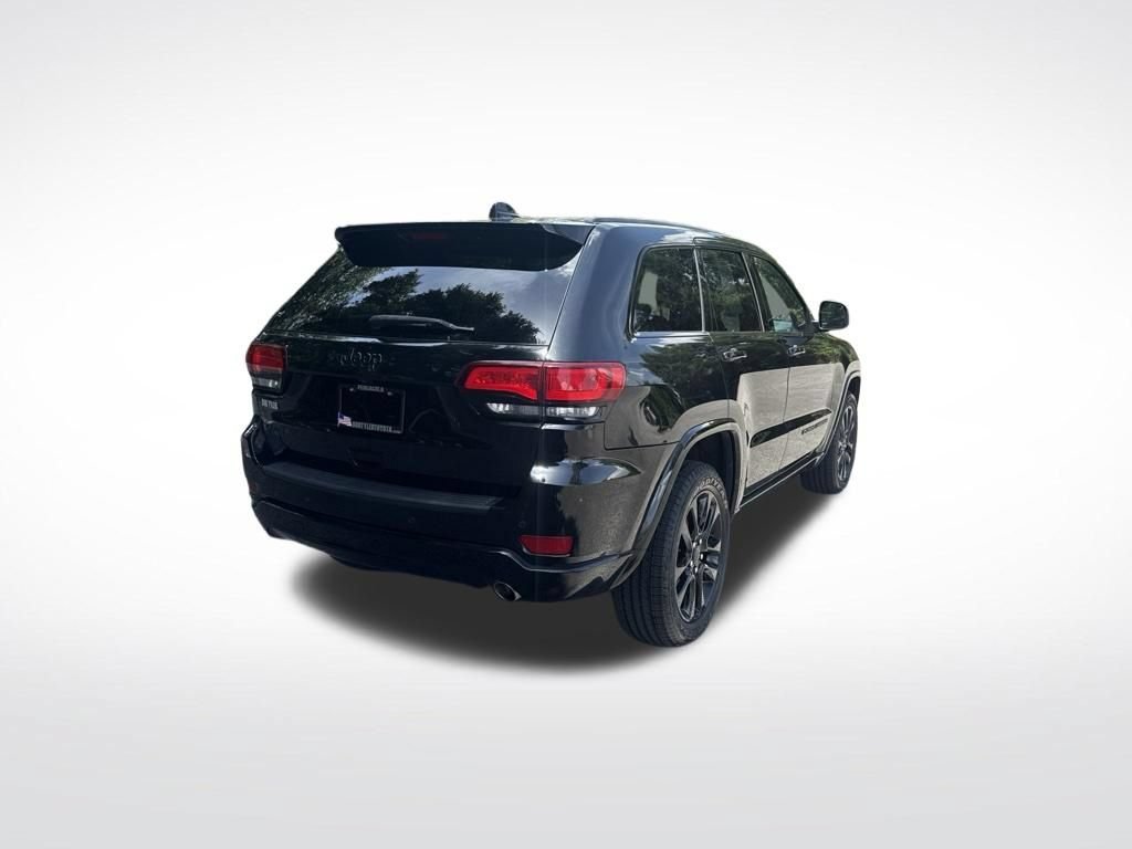 Used 2022 Jeep Grand Cherokee Laredo X AWD/4WD image 5