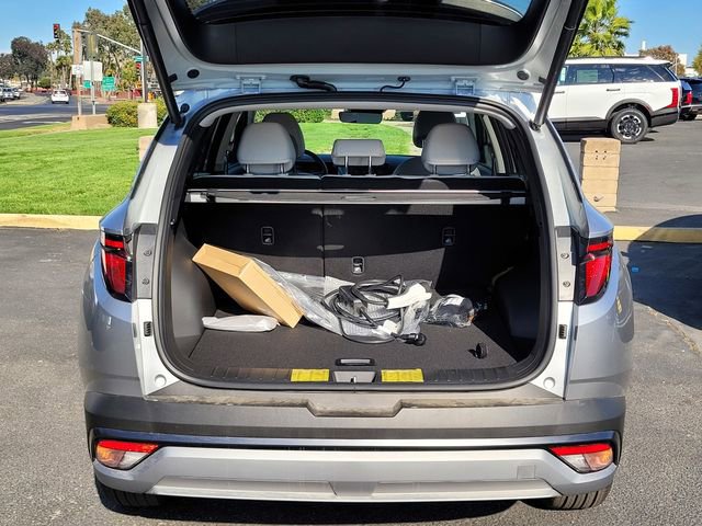 New 2025 Hyundai Tucson SEL AWD/4WD image 16