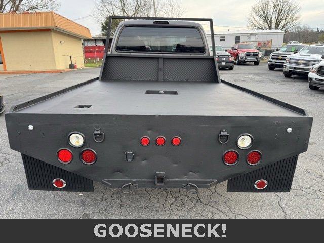 Used 2004 Ford F350 XLT image 3