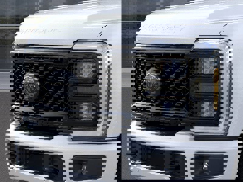 New 2026 Ford F250 Lariat w/ Black Appearance Package AWD/4WD image 17