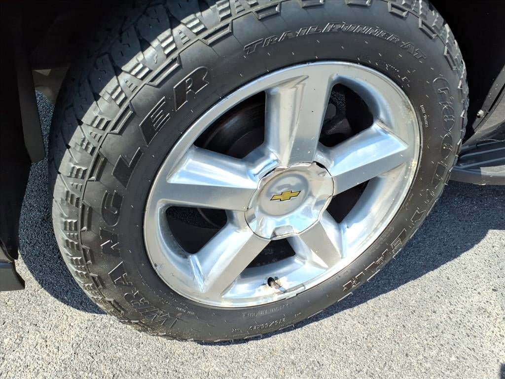 Used 2011 Chevrolet Tahoe LT image 14