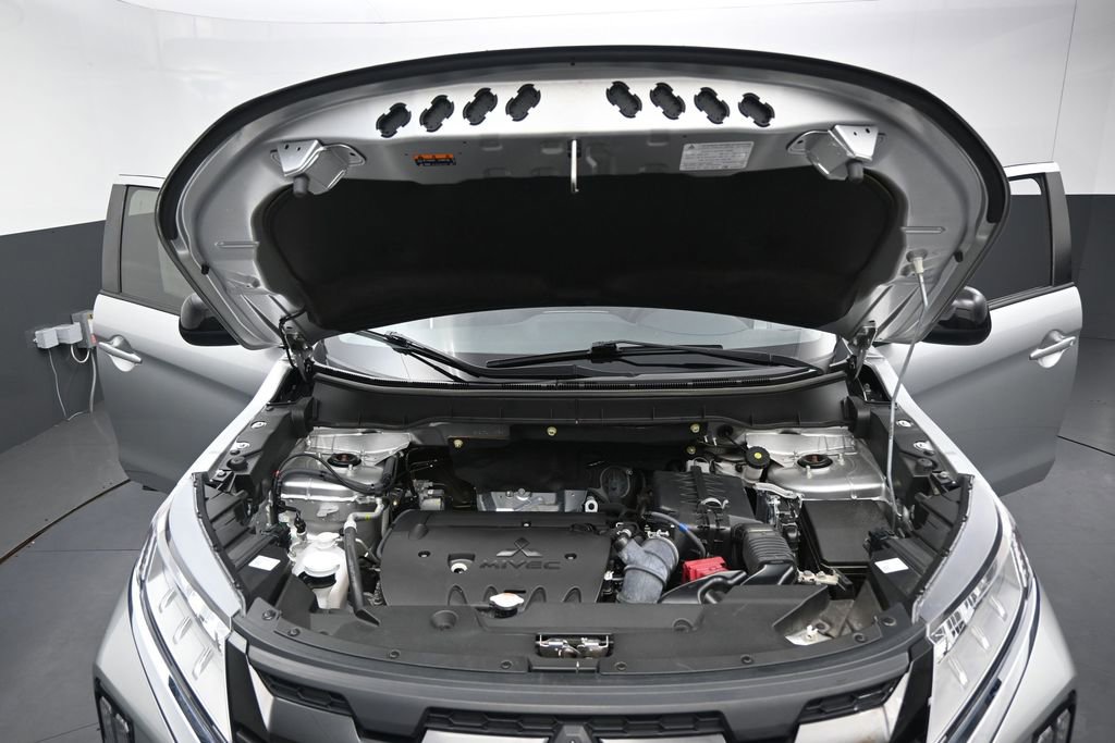 Used 2023 Mitsubishi Outlander Sport LE AWD/4WD image 34