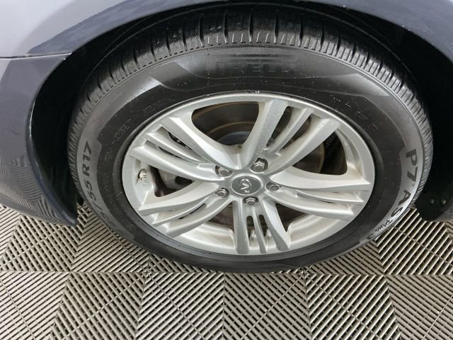 Used 2010 INFINITI G37 Journey w/ Premium Pkg image 29