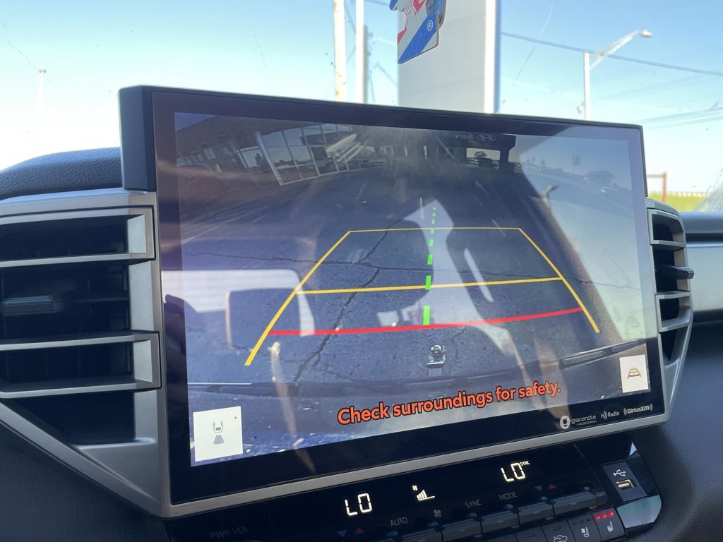 Used 2022 Toyota Tundra Limited image 15