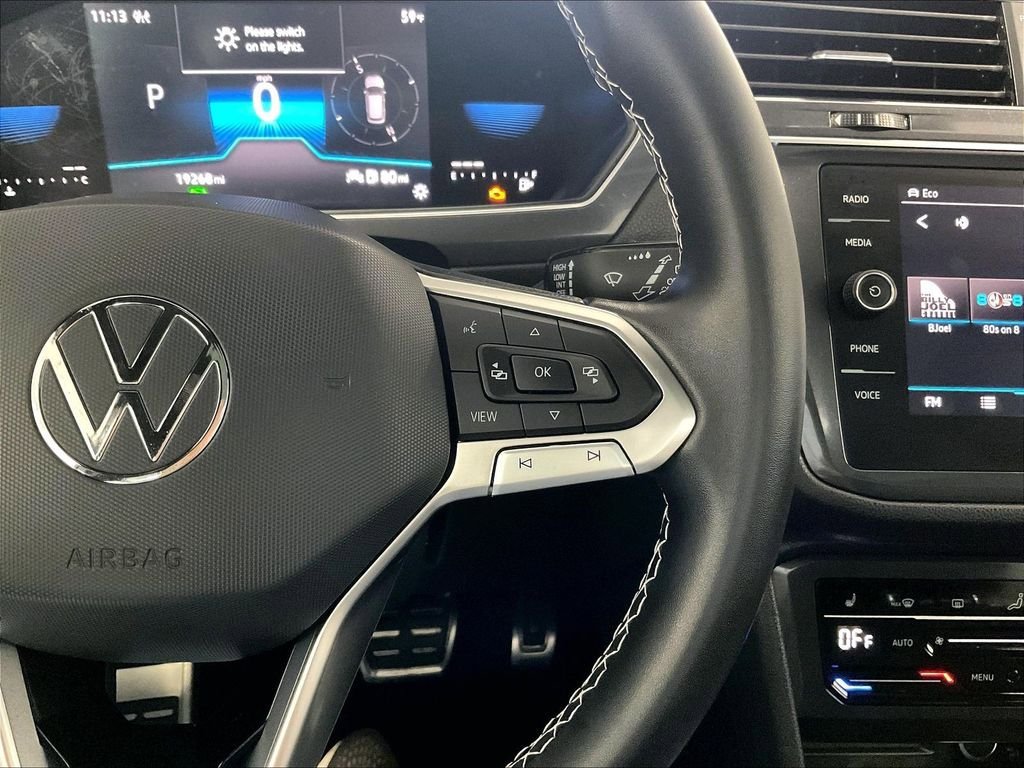 Used 2023 Volkswagen Tiguan SE R-Line AWD/4WD image 24