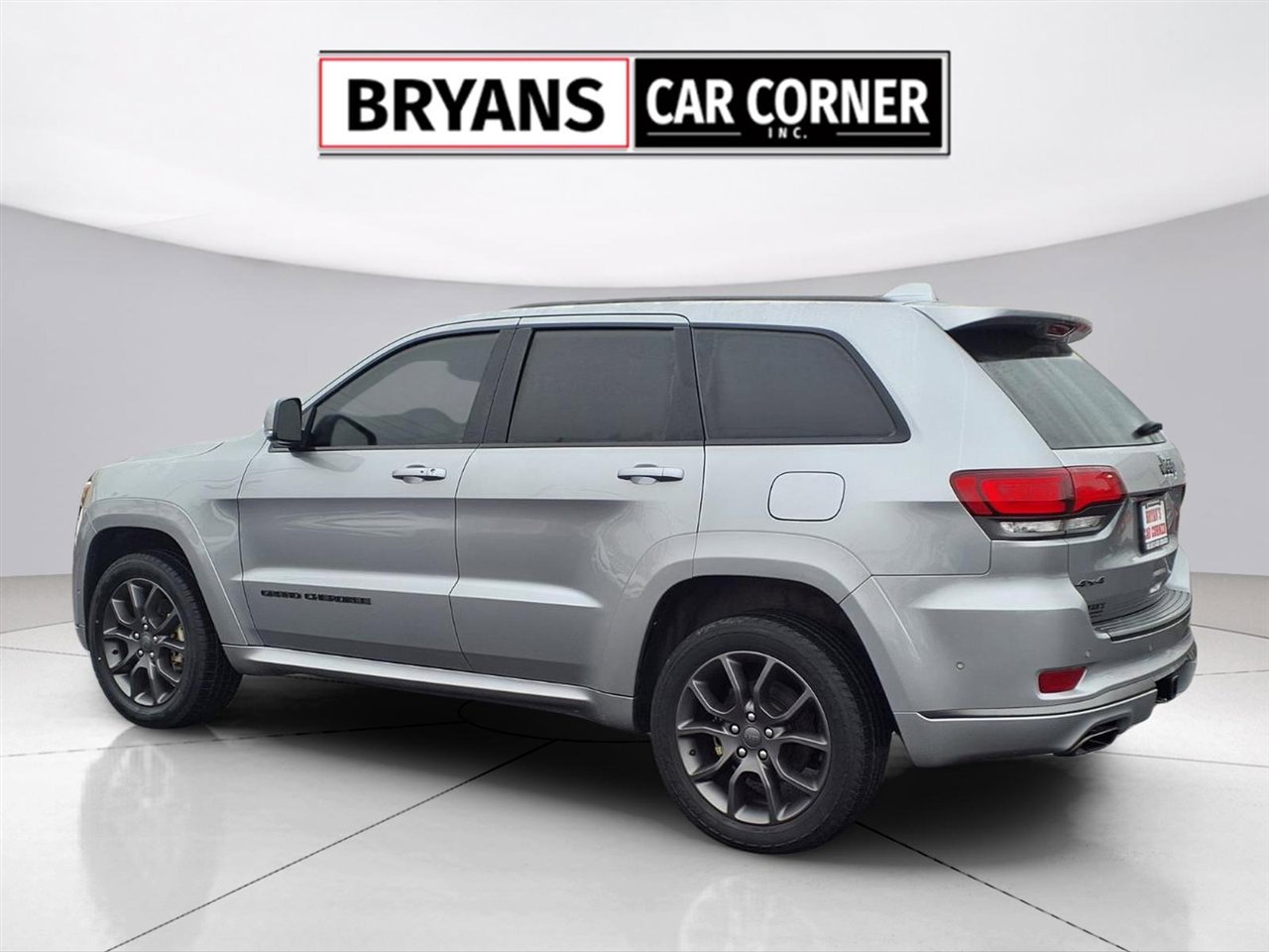 Used 2021 Jeep Grand Cherokee High Altitude image 3