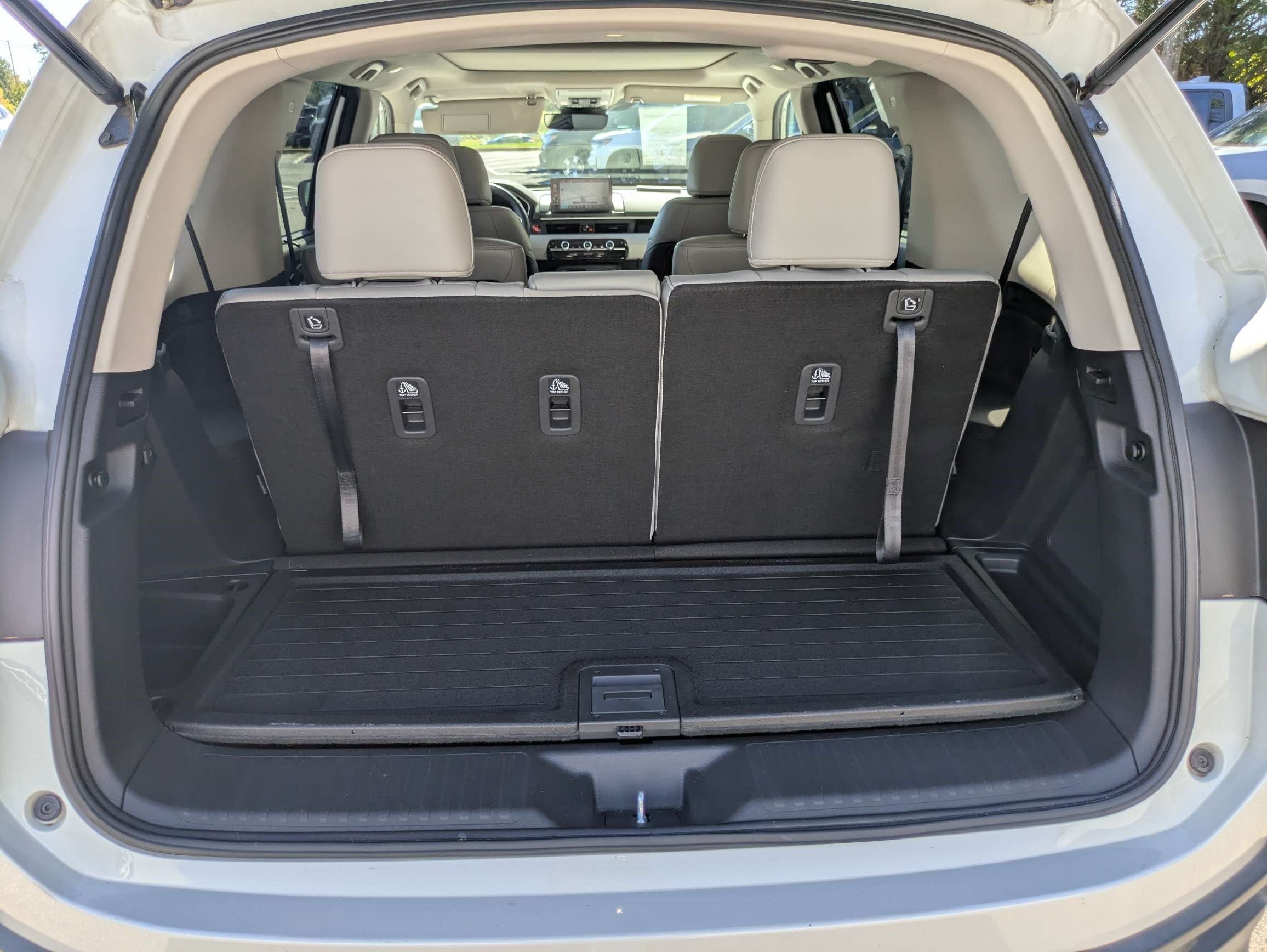Certified 2023 Honda Pilot Touring image 18