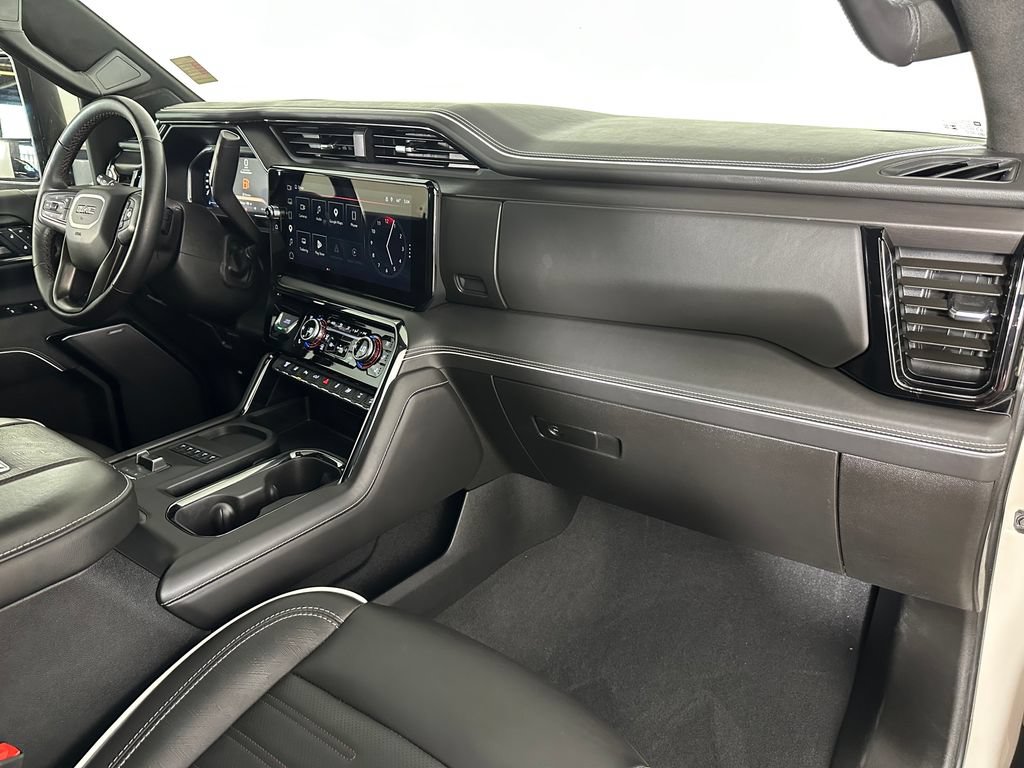 Used 2026 GMC Sierra 2500 AT4X AWD/4WD image 26