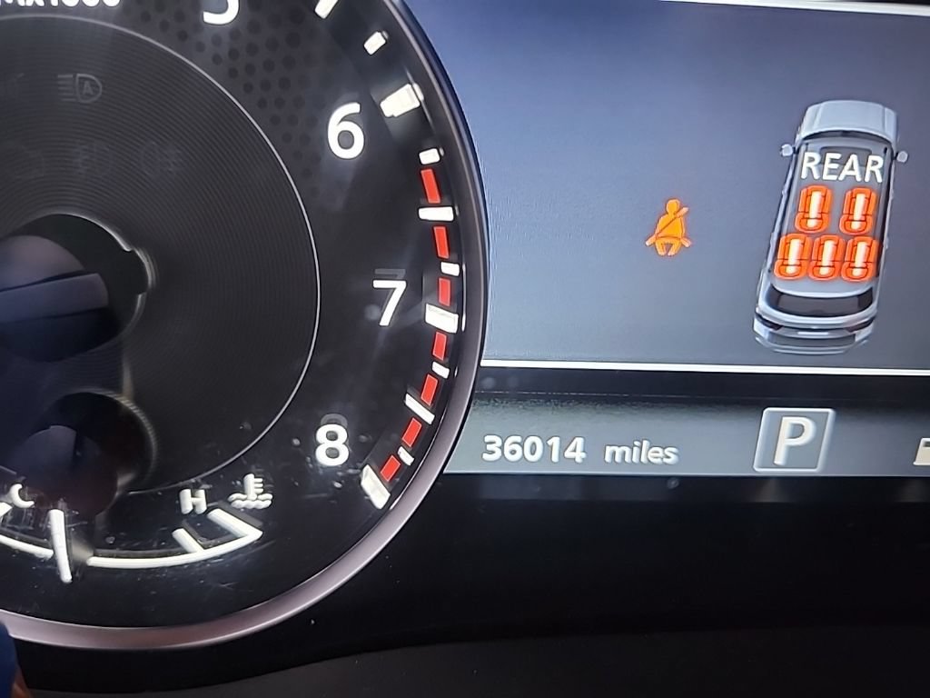 Used 2023 Nissan Armada SL w/ Midnight Edition Package RWD image 2