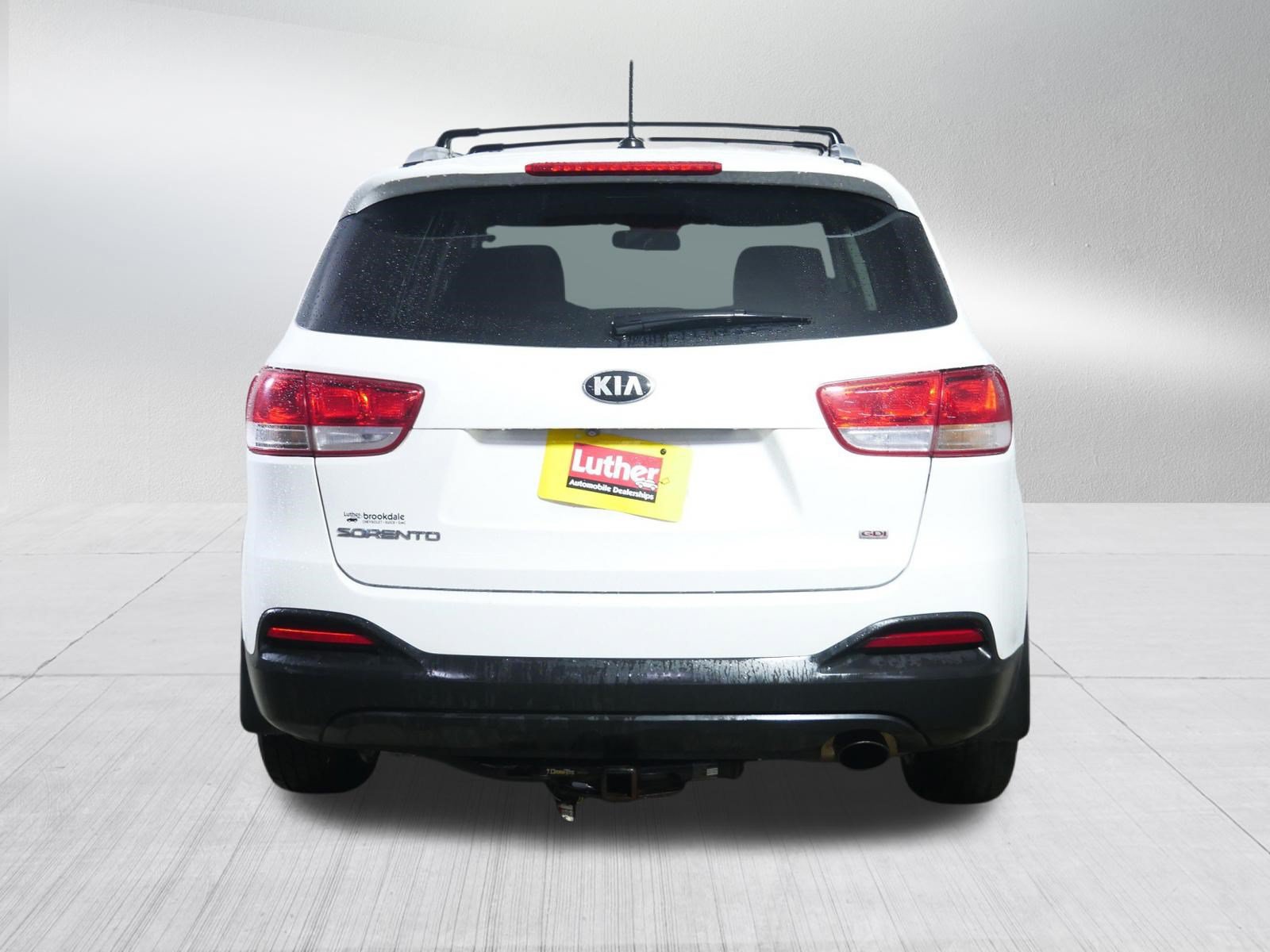 Used 2017 Kia Sorento AWD image 6