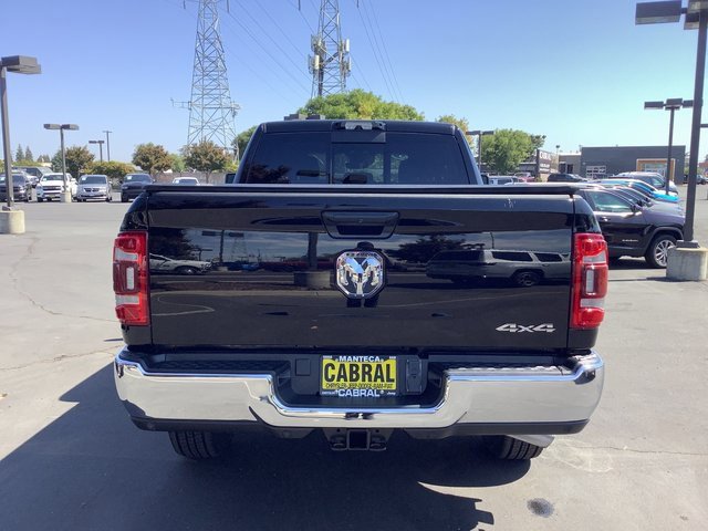 Used 2023 RAM 3500 Tradesman w/ Safety Group image 30