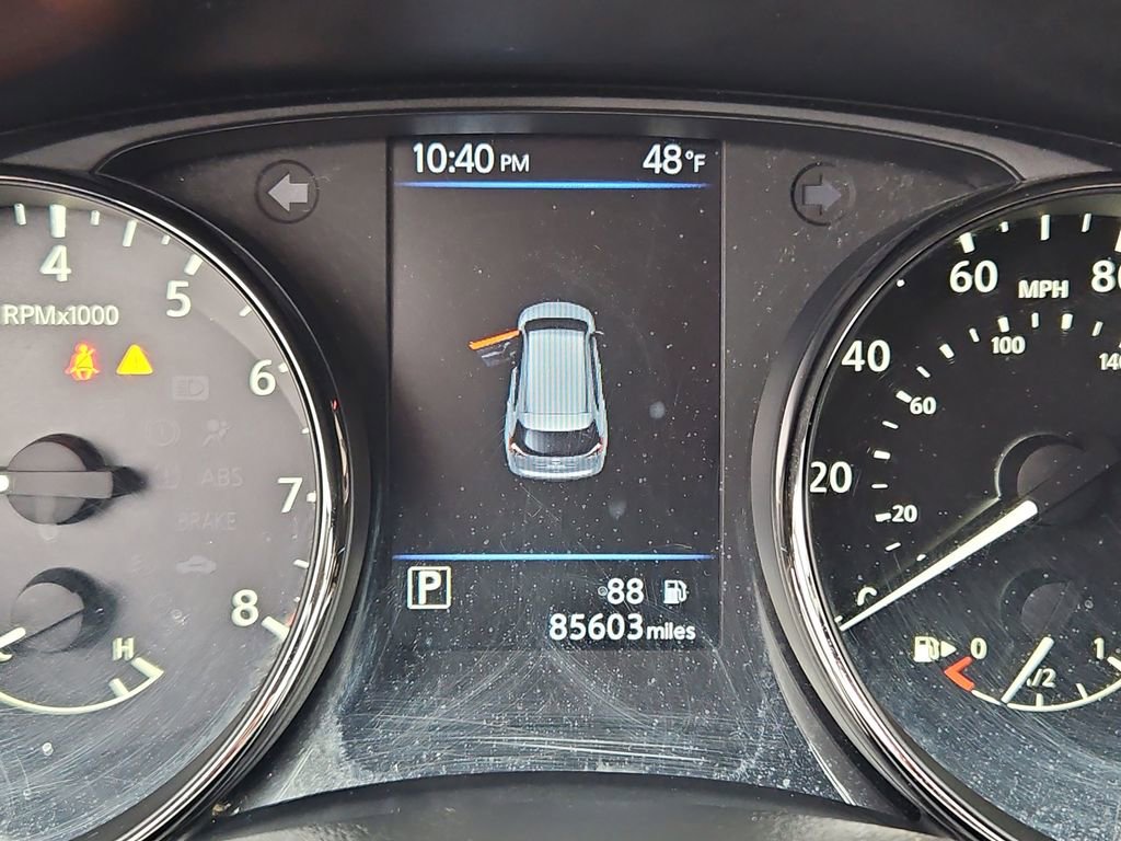 Used 2020 Nissan Rogue SV image 13