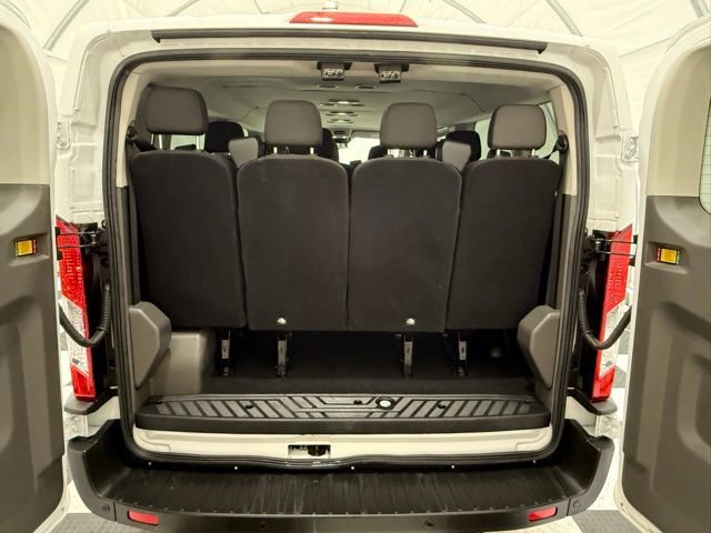 Used 2021 Ford Transit 350 XLT image 4