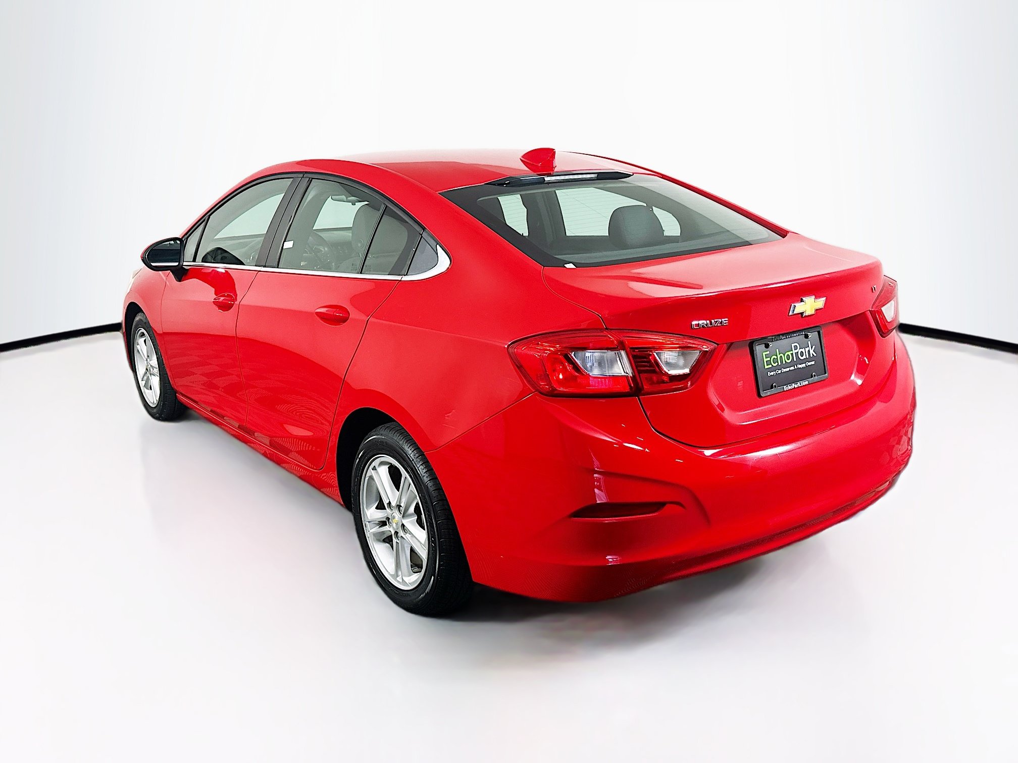 Used 2016 Chevrolet Cruze LT FWD image 5
