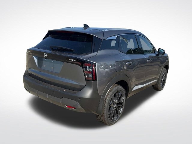 New 2027 Nissan Kicks SR FWD image 9