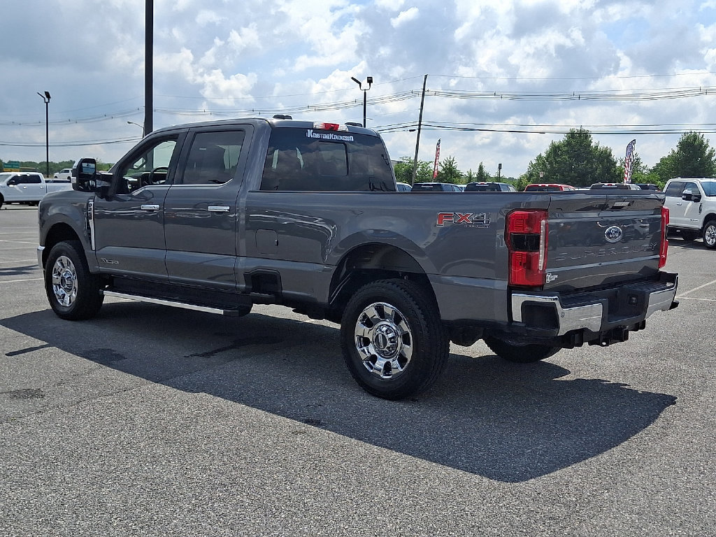 Certified 2023 Ford F250 Lariat w/ Chrome Package AWD/4WD image 4