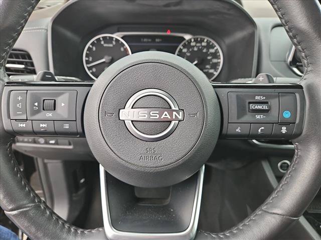 Used 2023 Nissan Rogue SV w/ SV Premium B Package FWD image 11