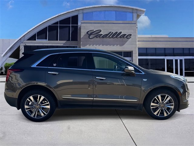 Used 2020 Cadillac XT5 Premium Luxury image 4