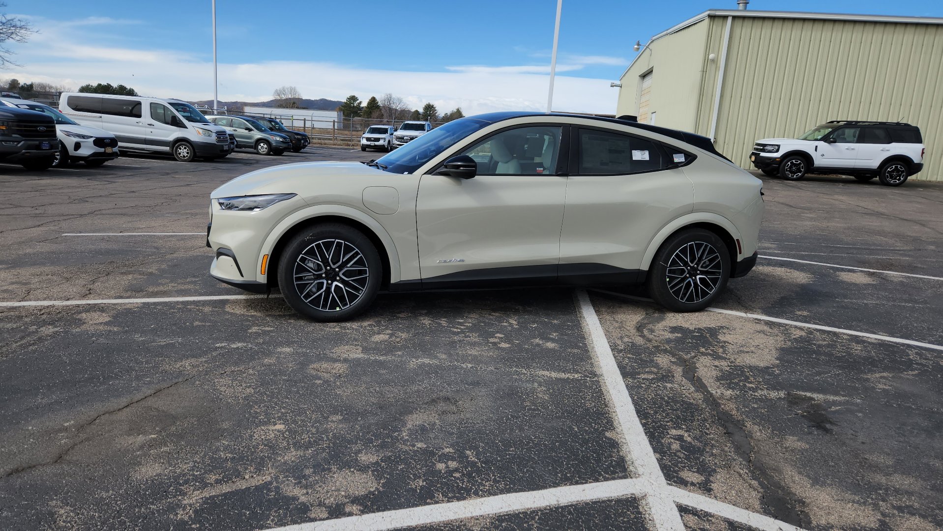 New 2026 Ford Mustang Mach-E Premium image 5