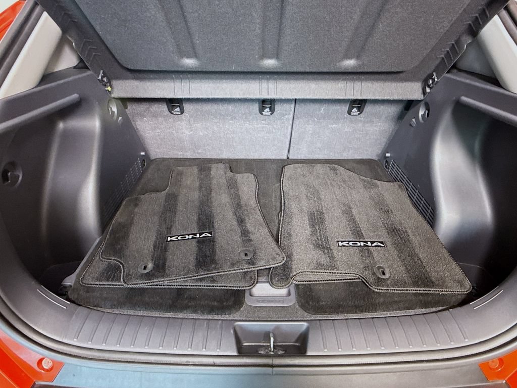 Used 2024 Hyundai Kona SEL w/ Convenience Package FWD image 27