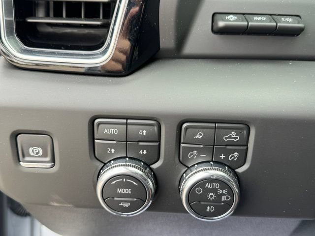 Certified 2026 GMC Sierra 2500 Denali Ultimate w/ Max Trailering Package AWD/4WD image 21