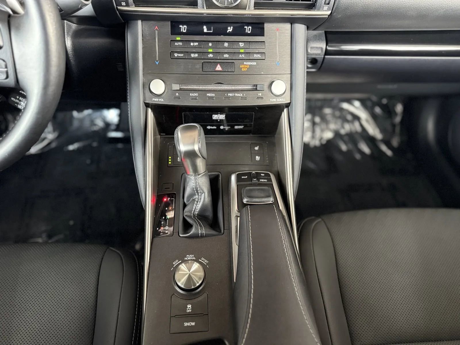 Used 2019 Lexus IS 300 Base image 39