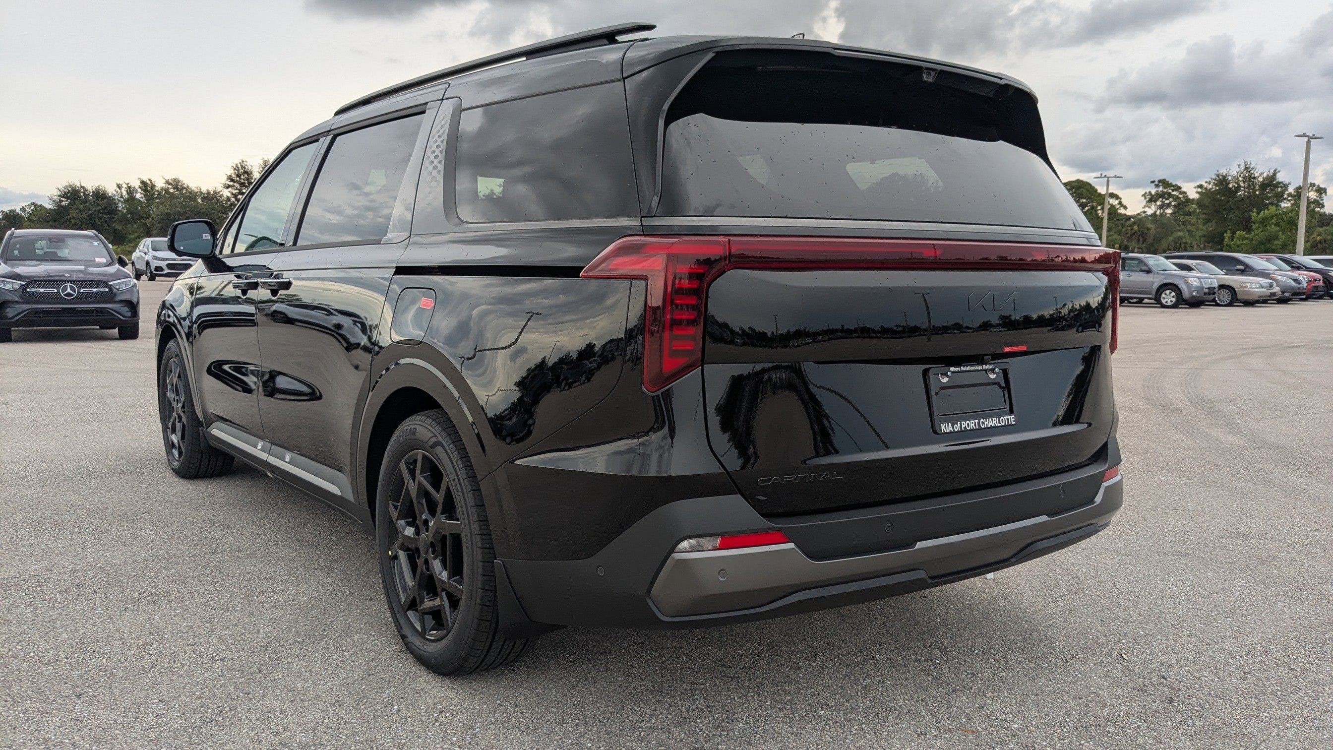 New 2026 Kia Carnival SX Prestige image 7