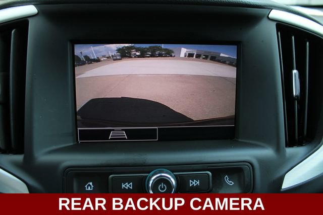 Used 2024 GMC Terrain SLE w/ Driver Convenience Package FWD image 5