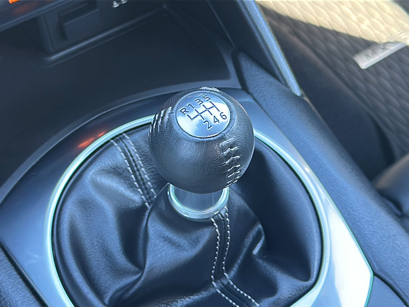 Used 2022 MAZDA MX-5 Miata Grand Touring w/ Weather Package image 30