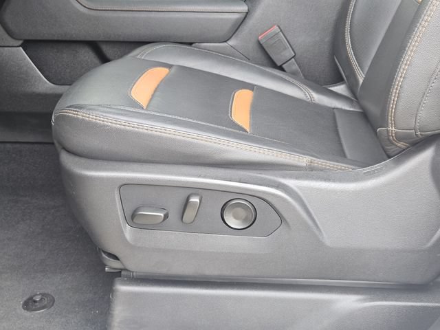 Used 2025 GMC Sierra 2500 AT4 AWD/4WD image 24