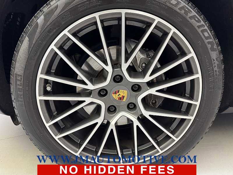 Used 2019 Porsche Cayenne image 9