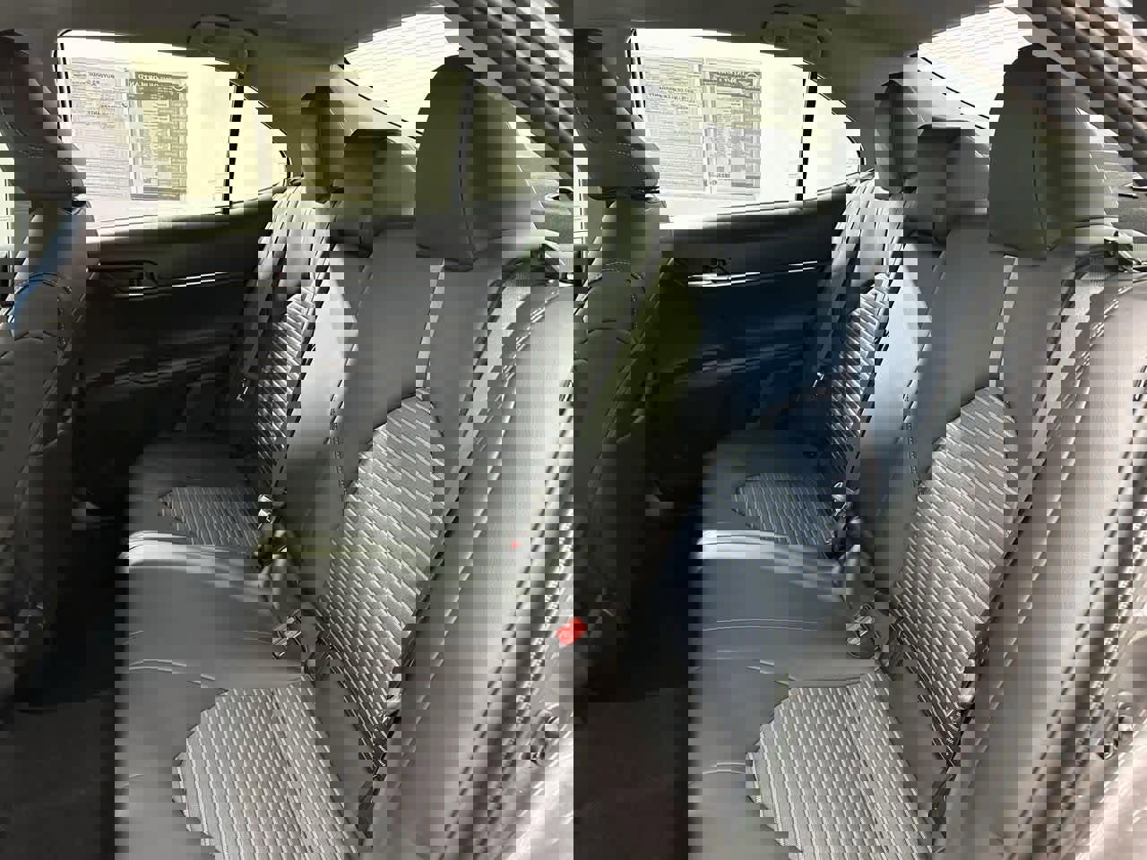 Used 2024 Toyota Camry SE image 11