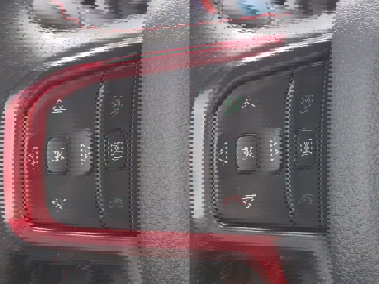 Used 2023 RAM 1500 Rebel image 23