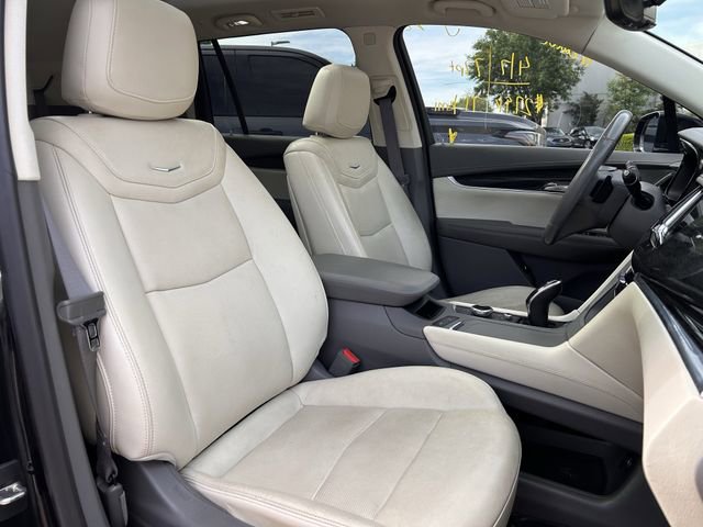 Used 2022 Cadillac XT6 Premium Luxury w/ Technology Package image 30