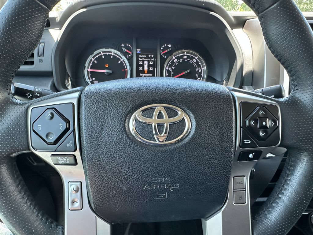 Used 2022 Toyota 4Runner TRD Sport w/ Technology Package AWD/4WD image 23