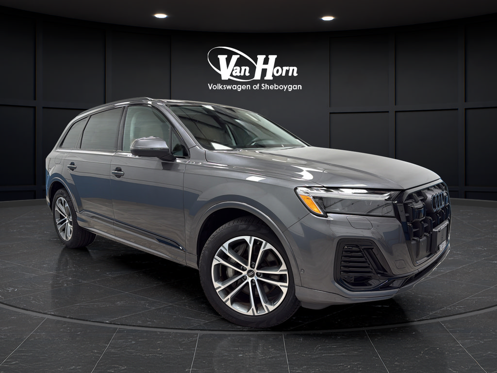 Used 2025 Audi Q7 2.0T Premium w/ Convenience Plus Package