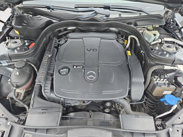 Used 2016 Mercedes-Benz E 350 Sedan w/ Premium Package image 35