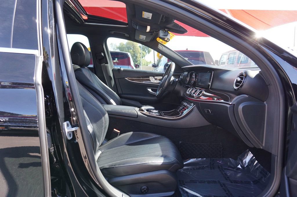 Used 2019 Mercedes-Benz E 300 image 19