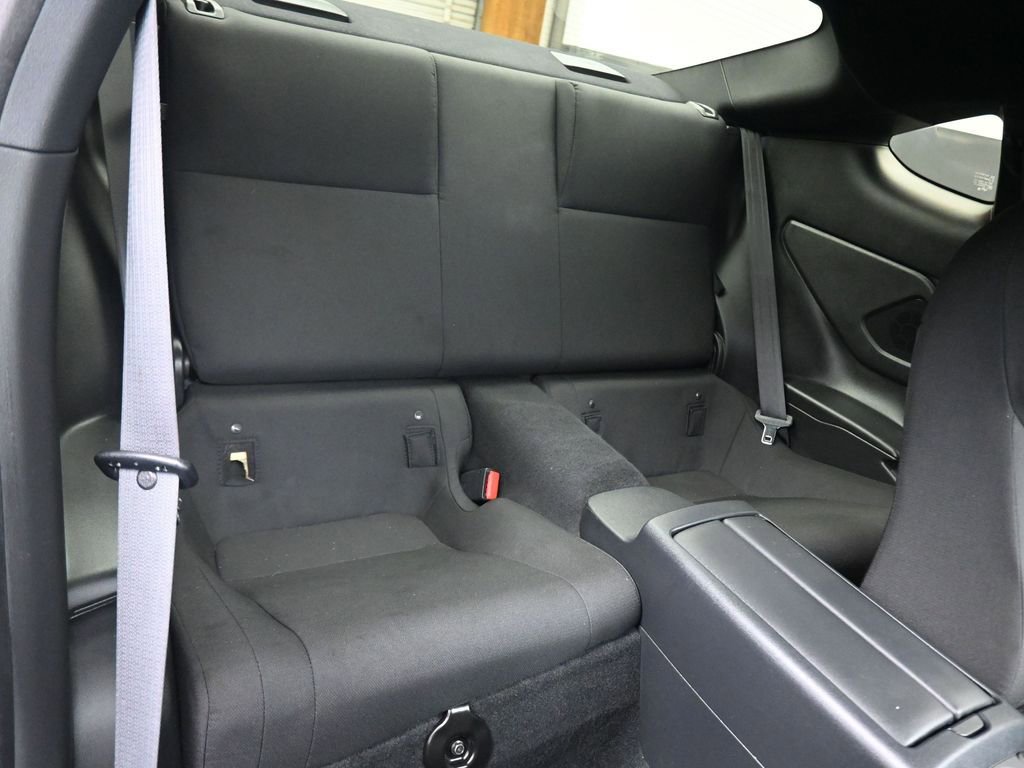 Used 2025 Toyota GR86 w/ Performance Package image 35