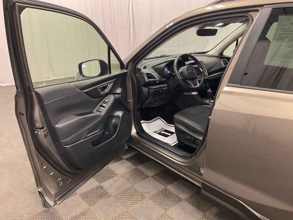 Used 2019 Subaru Forester Premium w/ Popular Package #1 image 10