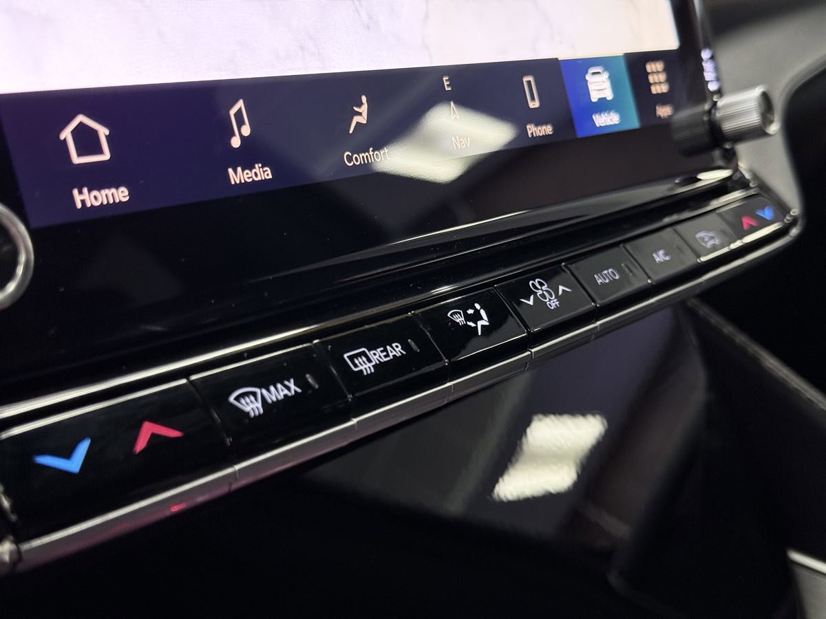 Used 2025 Jeep Wagoneer Series II image 65