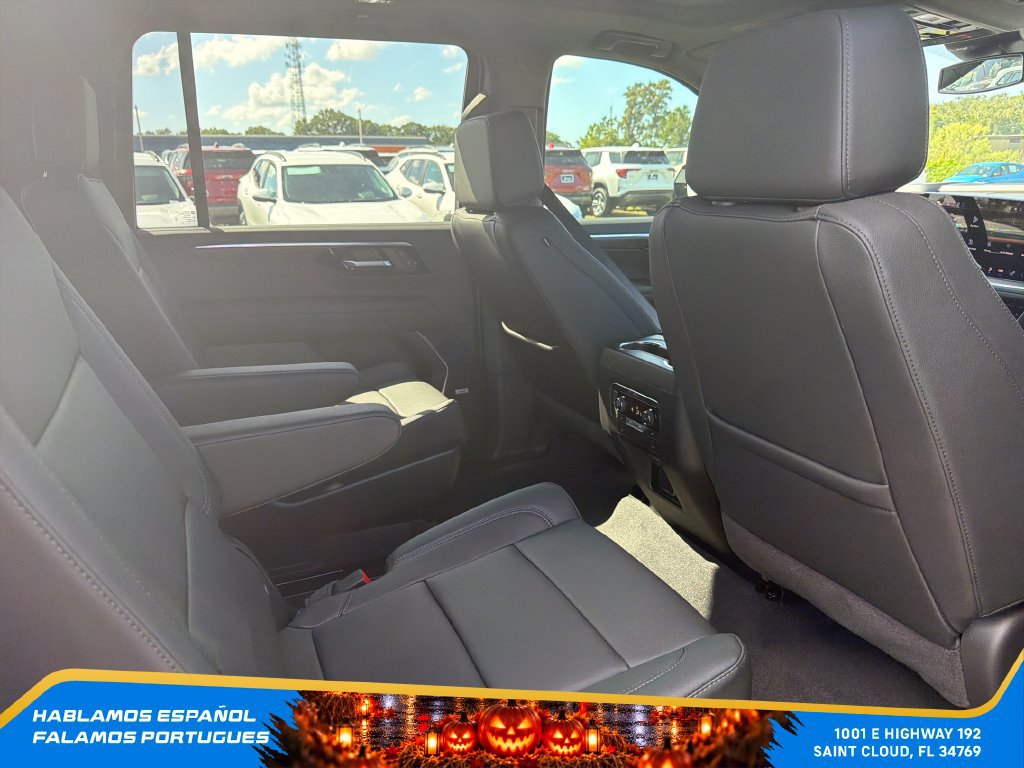 New 2026 Chevrolet Suburban LT w/ Comfort Package AWD/4WD image 31