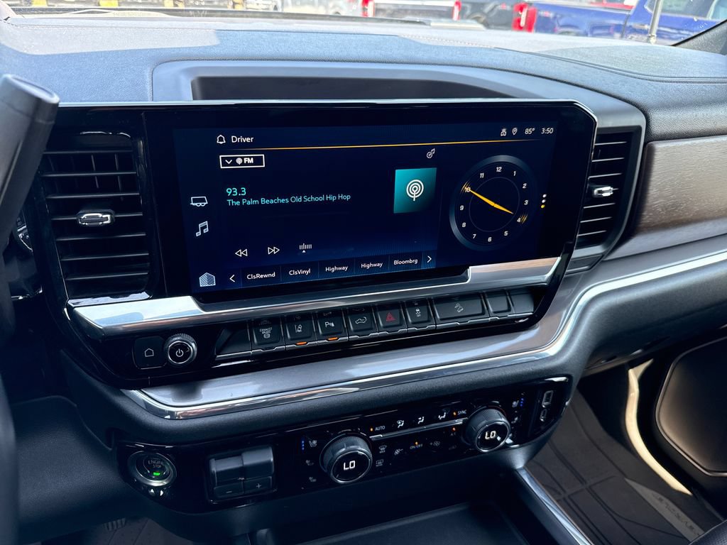 Used 2024 Chevrolet Silverado 2500 High Country w/ Technology Package AWD/4WD image 22