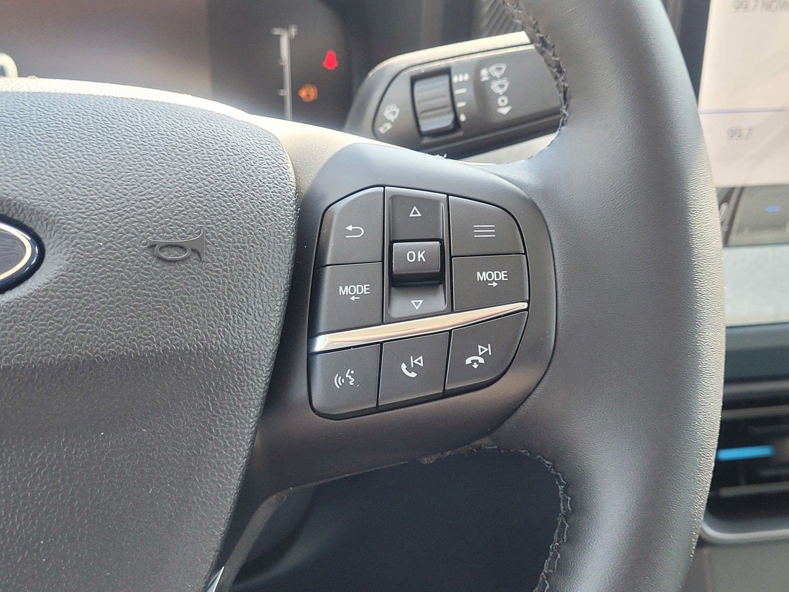 New 2026 Ford Maverick XLT FWD image 17