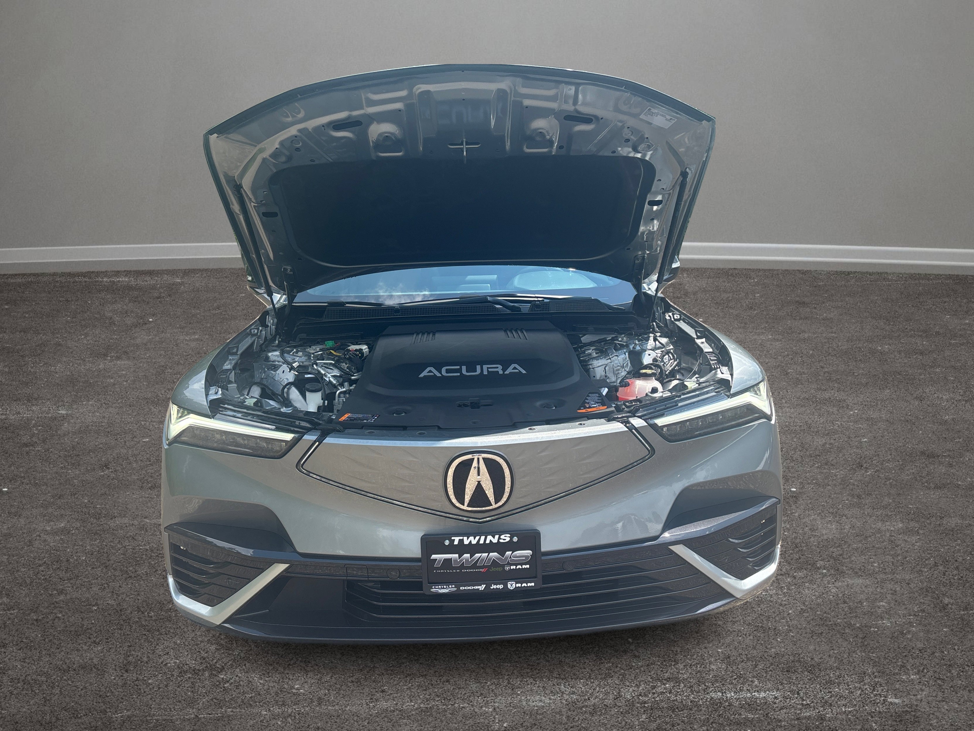 Used 2024 Acura ZDX A-Spec image 13