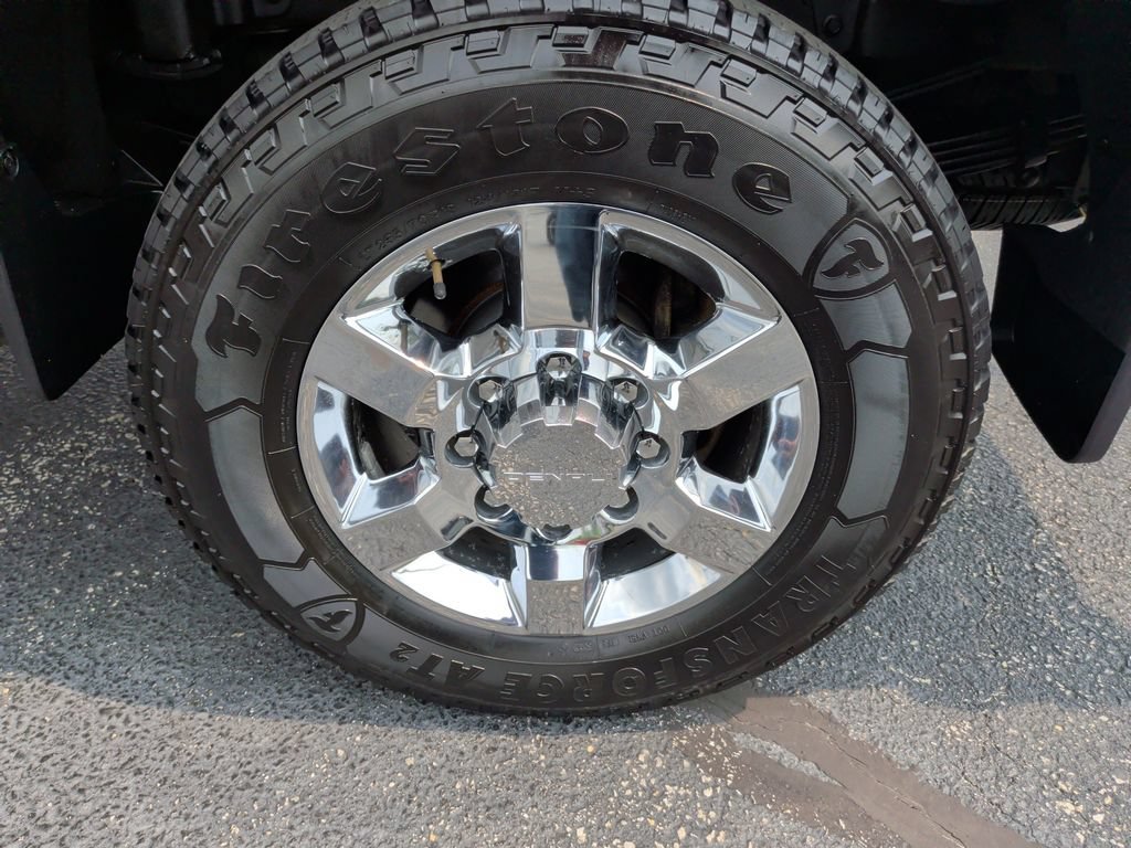 Used 2016 GMC Sierra 3500 Denali w/ Duramax Plus Package AWD/4WD image 32