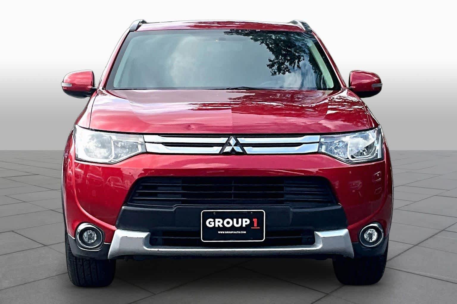 Used 2015 Mitsubishi Outlander SE FWD image 4