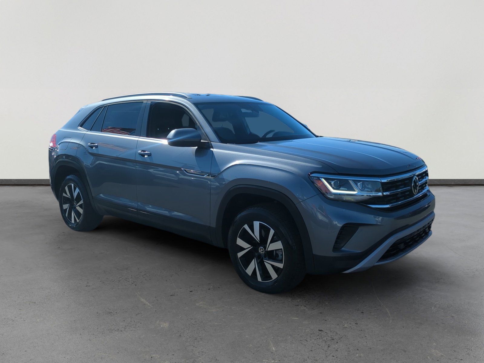 Certified 2022 Volkswagen Atlas Cross Sport SE image 7