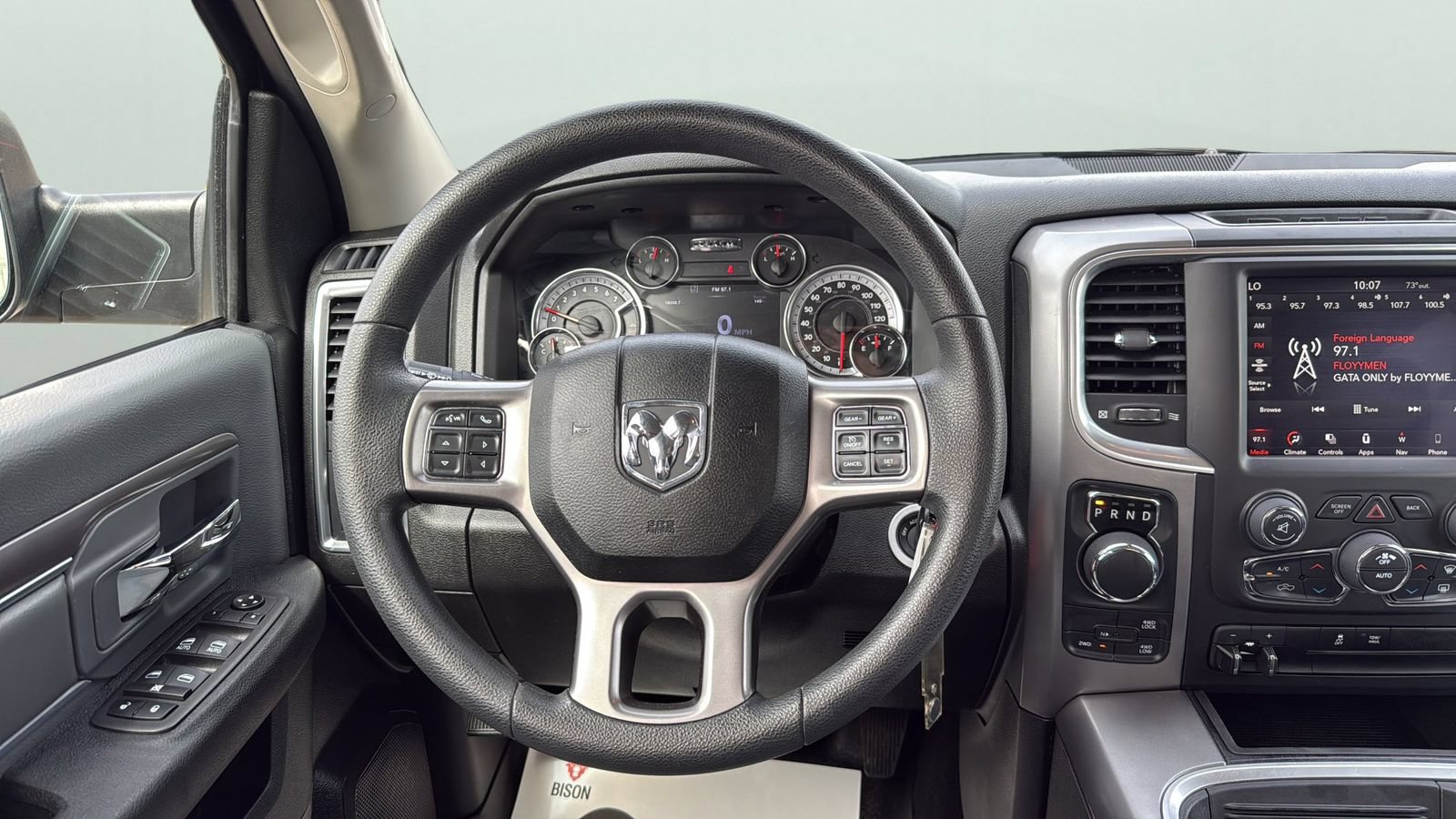 Used 2023 RAM 1500 Classic SLT AWD/4WD image 12