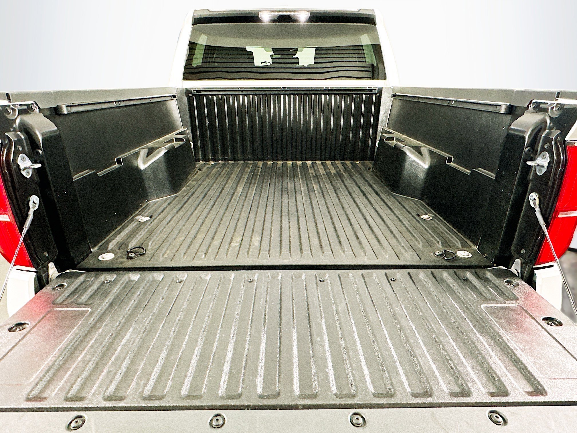 Used 2024 Toyota Tacoma SR5 image 28